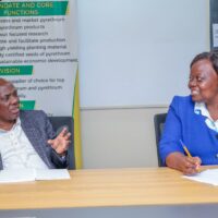 555514383_779638078263549_1448453875604609265_n